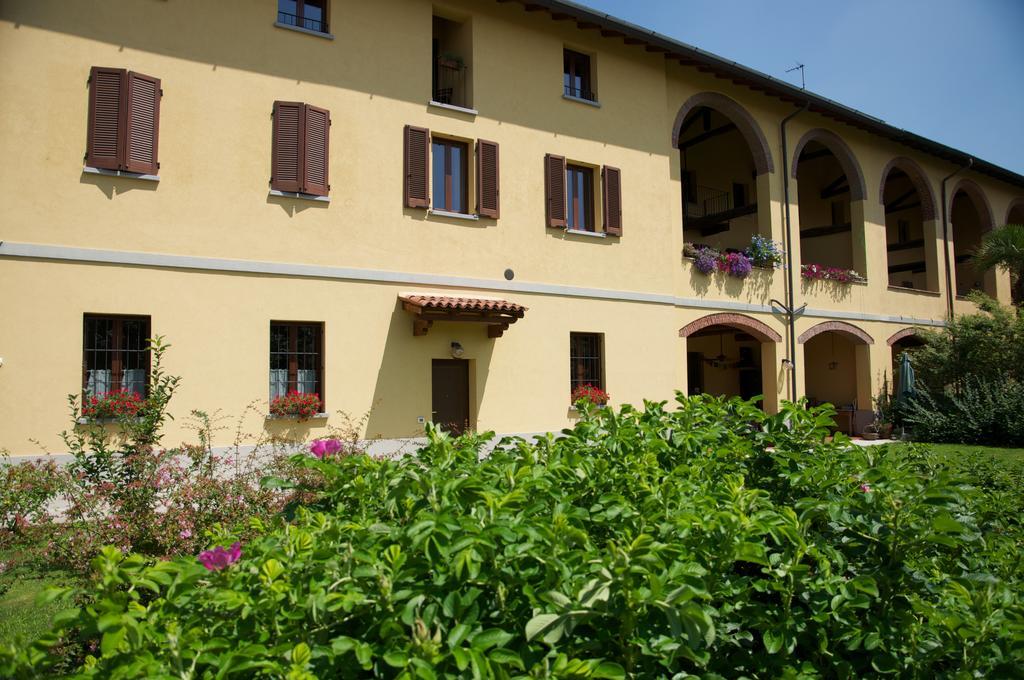 Cascina Delle Mele Bed and Breakfast Vittuone Εξωτερικό φωτογραφία