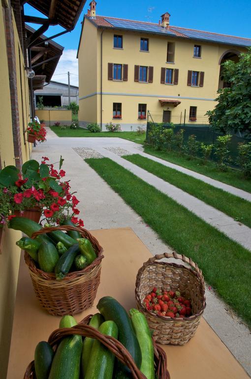 Cascina Delle Mele Bed and Breakfast Vittuone Εξωτερικό φωτογραφία